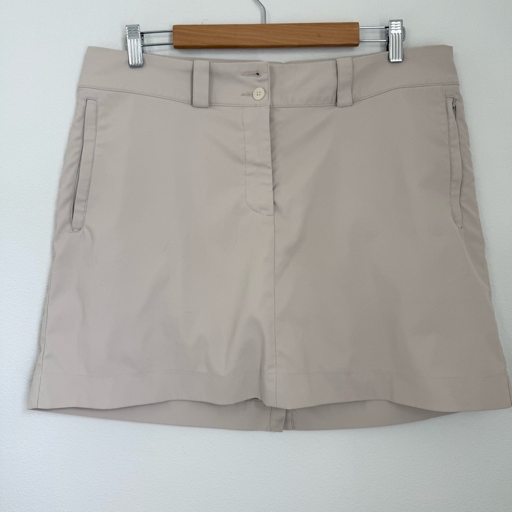 Nike Golf Skort Tour Performance Size 12 Tan/ Khaki Golf Short Skirt